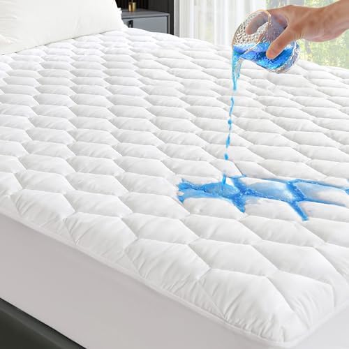 GRT Waterproof Mattress Protector with Hollow Cotton Filling