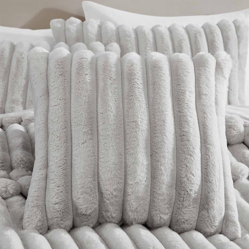 Riverbrook Home Everett Faux Fur Comforter Set Twin XL Gray