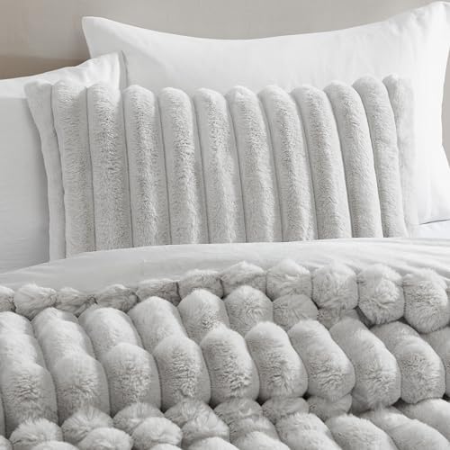 Riverbrook Home Everett Faux Fur Comforter Set Twin XL Gray