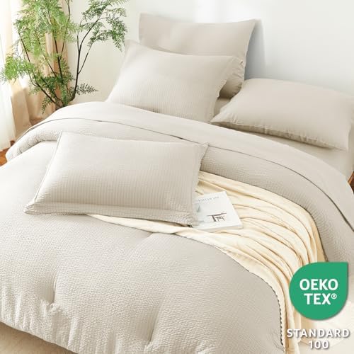 CozyLux Twin XL Seersucker Comforter Set 1