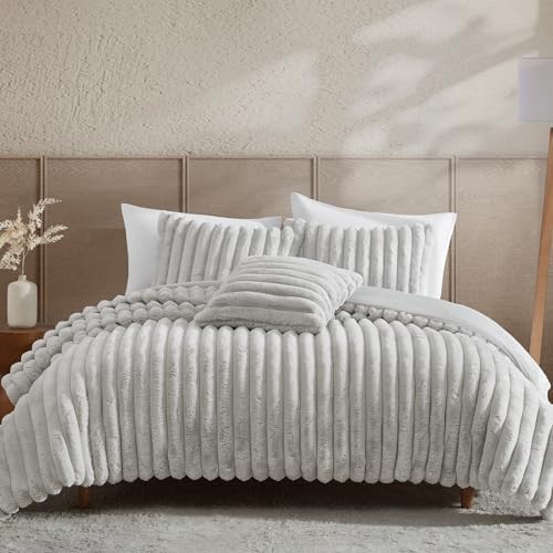 Riverbrook Home Everett Faux Fur Comforter Set Twin XL Gray